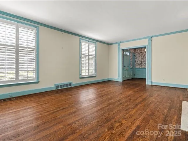 $385,000 | 122 Lakeway Drive, Cheraw, SC 29520