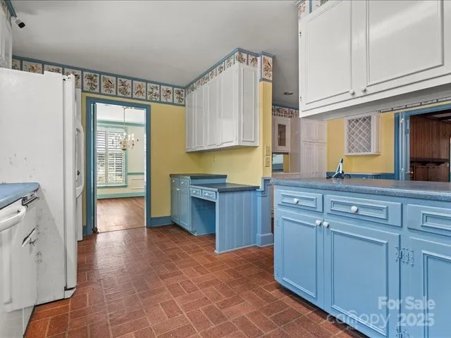 $385,000 | 122 Lakeway Drive, Cheraw, SC 29520