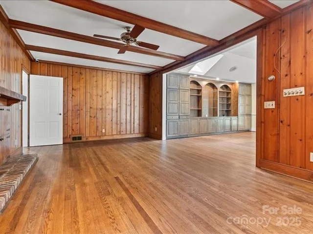 $385,000 | 122 Lakeway Drive, Cheraw, SC 29520