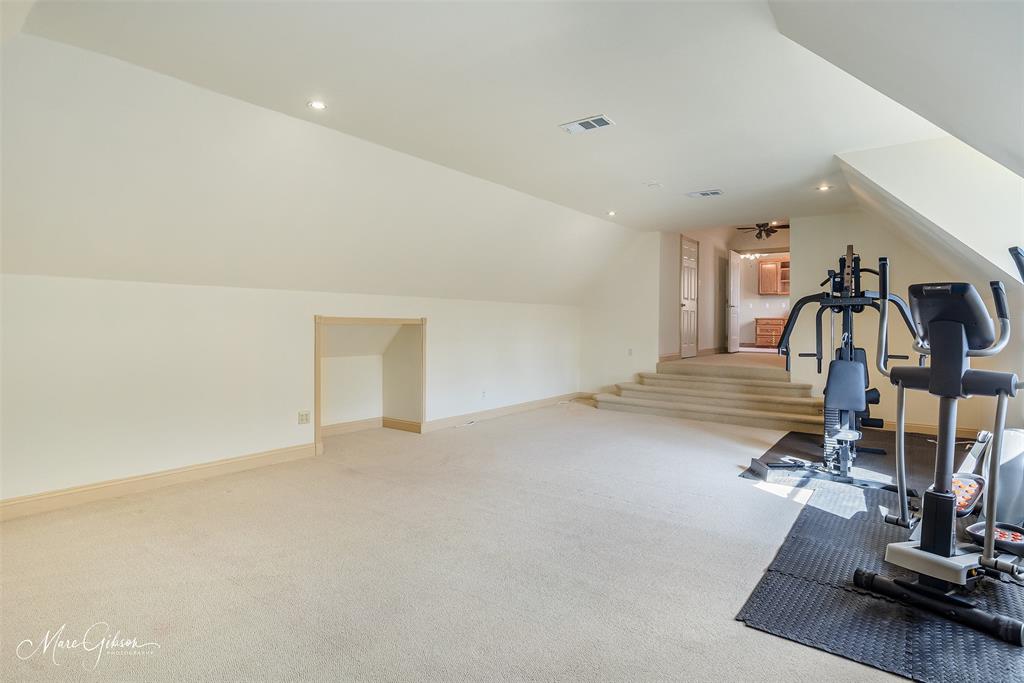 1069 Waters Edge Circle Shreveport, LA 71106 - Photo 30 of 35 a view of a room with gym equipment