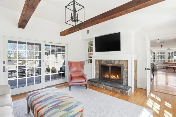 $2,300,000 | 10 Boulder Glen Road, Hingham, MA 02043