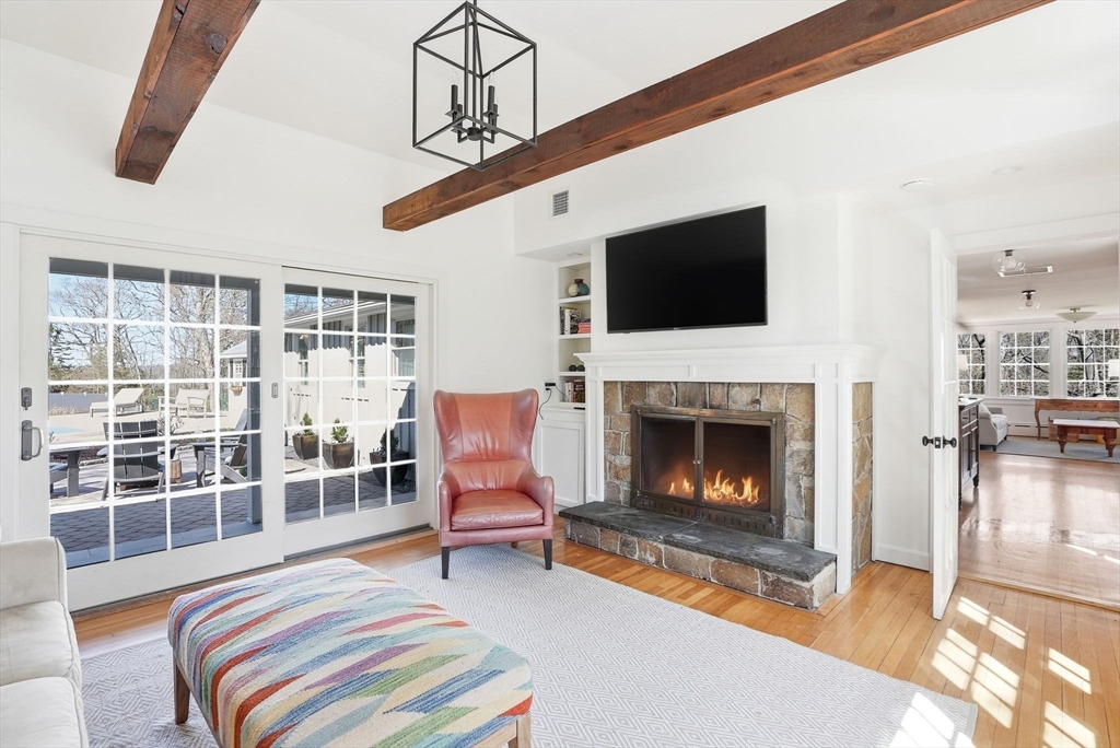 10 Boulder Glen Road Hingham, MA 02043 - Photo 11 of 29