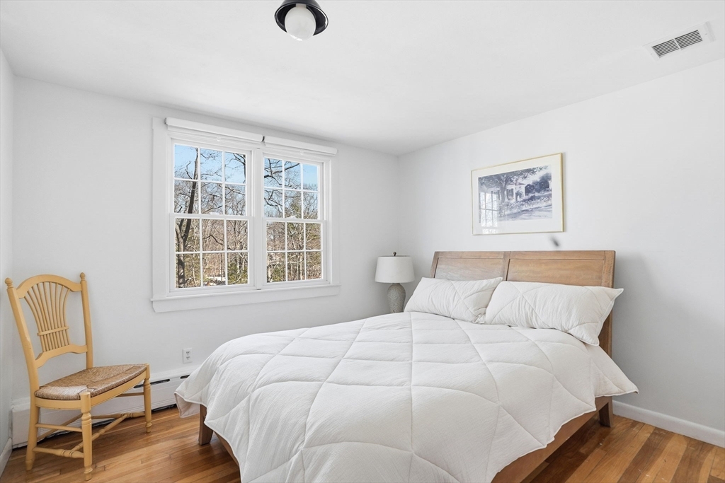 10 Boulder Glen Road Hingham, MA 02043 - Photo 14 of 29