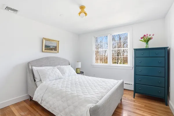 $2,300,000 | 10 Boulder Glen Road, Hingham, MA 02043