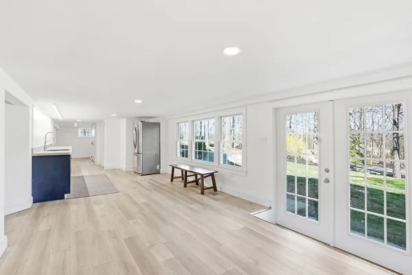 $2,300,000 | 10 Boulder Glen Road, Hingham, MA 02043