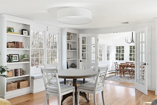 $2,300,000 | 10 Boulder Glen Road, Hingham, MA 02043