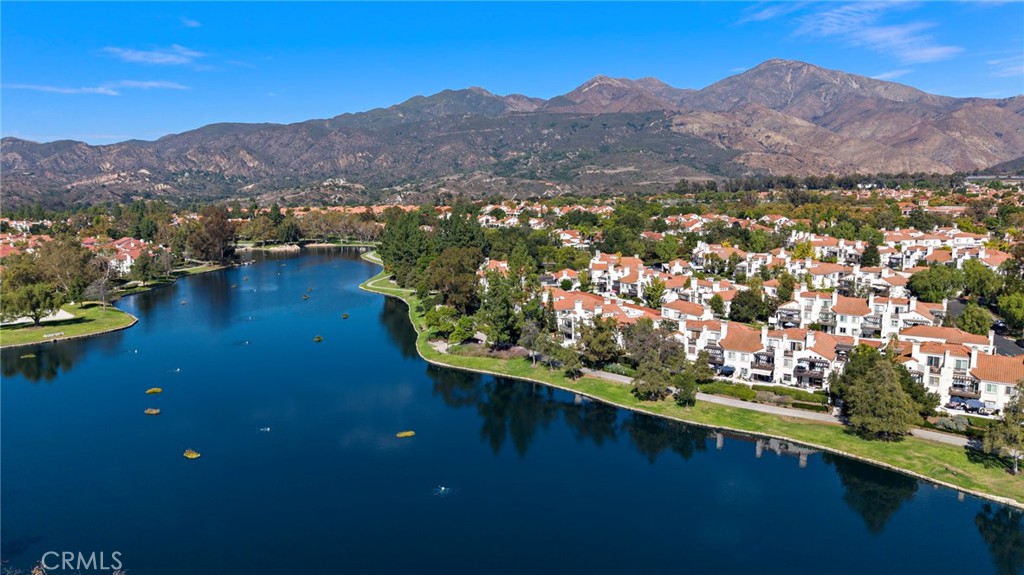 32 Vía Contento Rancho Santa Margarita, CA 92688 - Photo 30 of 33 a view of a city