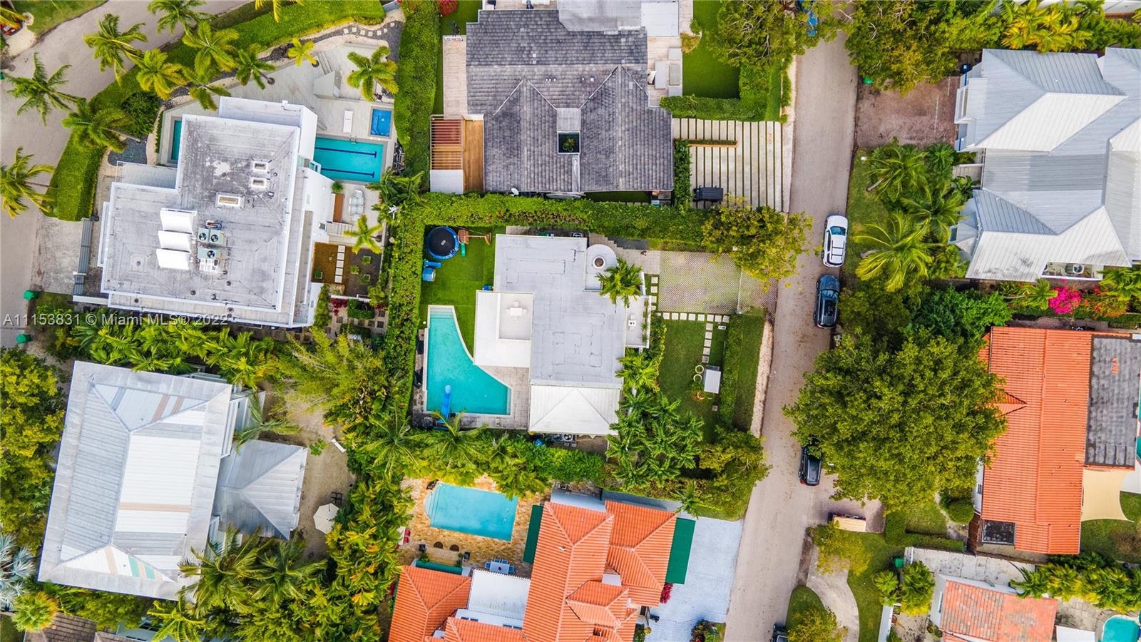 260 Ridgewood Road Key Biscayne, FL 33149 - Photo 41 of 41 an aerial view of a house