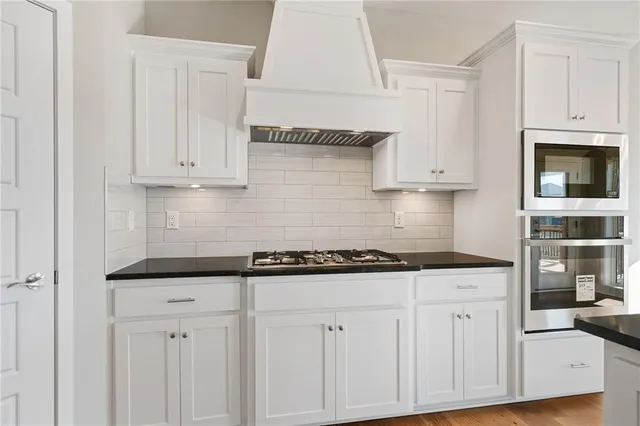 $603,460 | 7001 Northeast 103rd Street, Kansas City, MO 64156