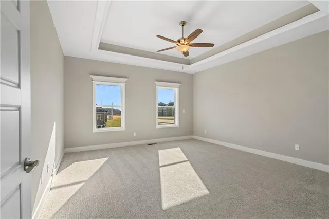 $603,460 | 7001 Northeast 103rd Street, Kansas City, MO 64156