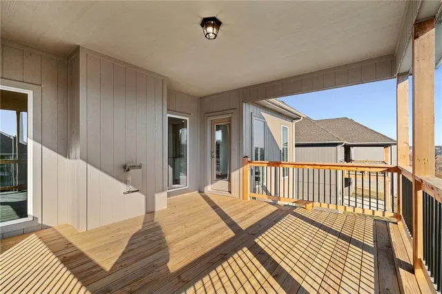 $603,460 | 7001 Northeast 103rd Street, Kansas City, MO 64156