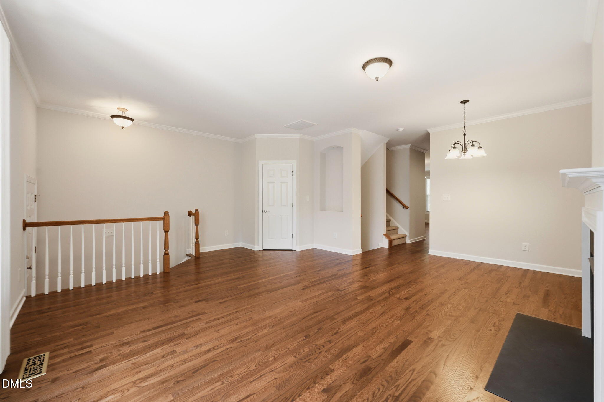 3106 Hudson Hill Lane Raleigh, NC 27612 - Photo 4 of 42 8-web-or-mls-IMG_9660