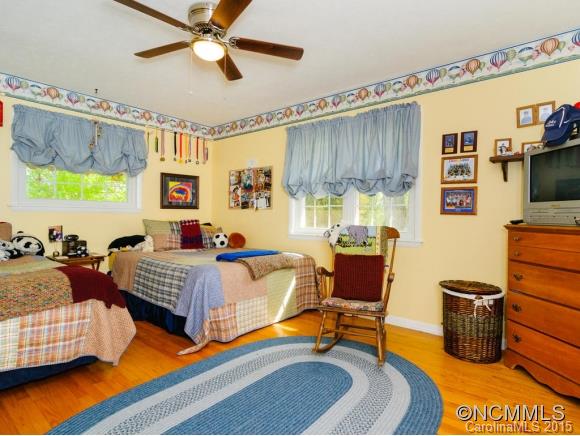 3 Knollridge Road Candler, NC 28715 - Photo 15 of 22 Gallery Image 15