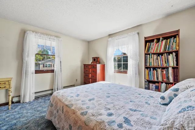 $630,000 | 40 Opal Avenue, Portsmouth, NH 03801