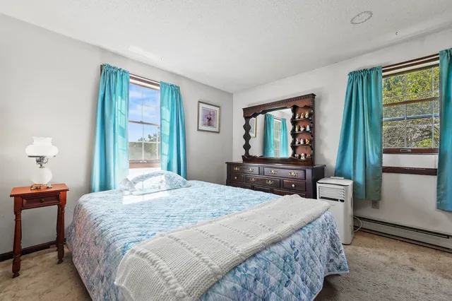 $630,000 | 40 Opal Avenue, Portsmouth, NH 03801