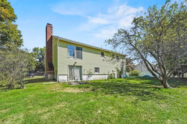 $630,000 | 40 Opal Avenue, Portsmouth, NH 03801