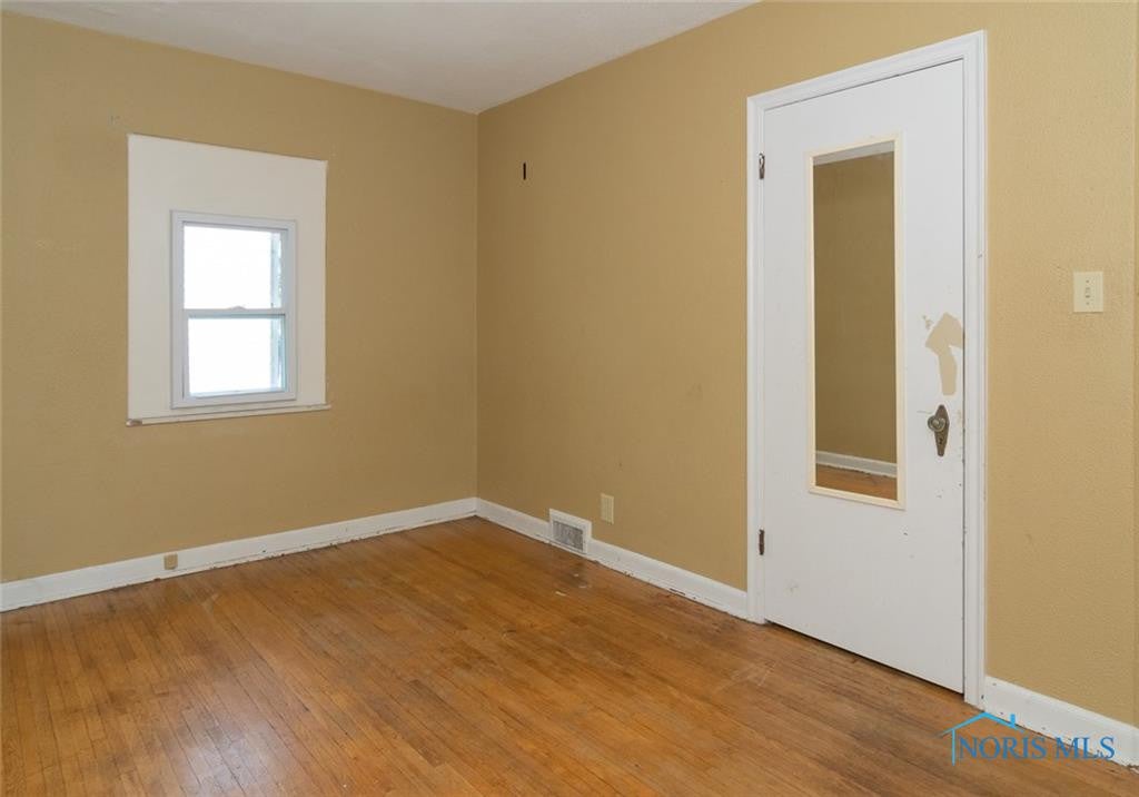 2021 Wyndhurst Road Toledo, OH 43607 - Photo 21 of 21 Photo 21