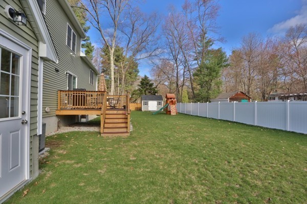 33 Donald Road Billerica, MA 01821 - Photo 25 of 26