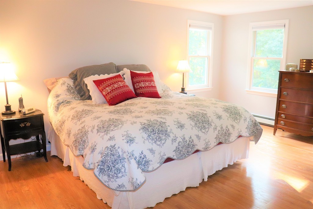 97 Chamberlain Road Uxbridge, MA 01569 - Photo 18 of 29 Gallery Image 18