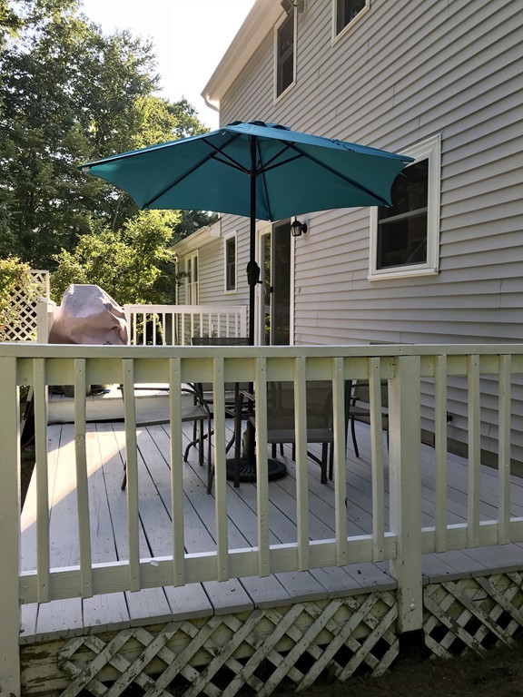 97 Chamberlain Road Uxbridge, MA 01569 - Photo 5 of 29 Gallery Image 5