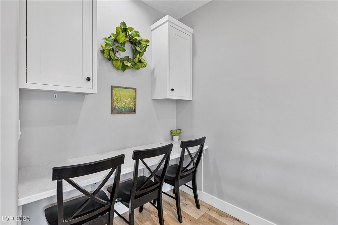 1395 Logandale Drive Logandale, NV 89021 - Photo 12 of 52 work desk