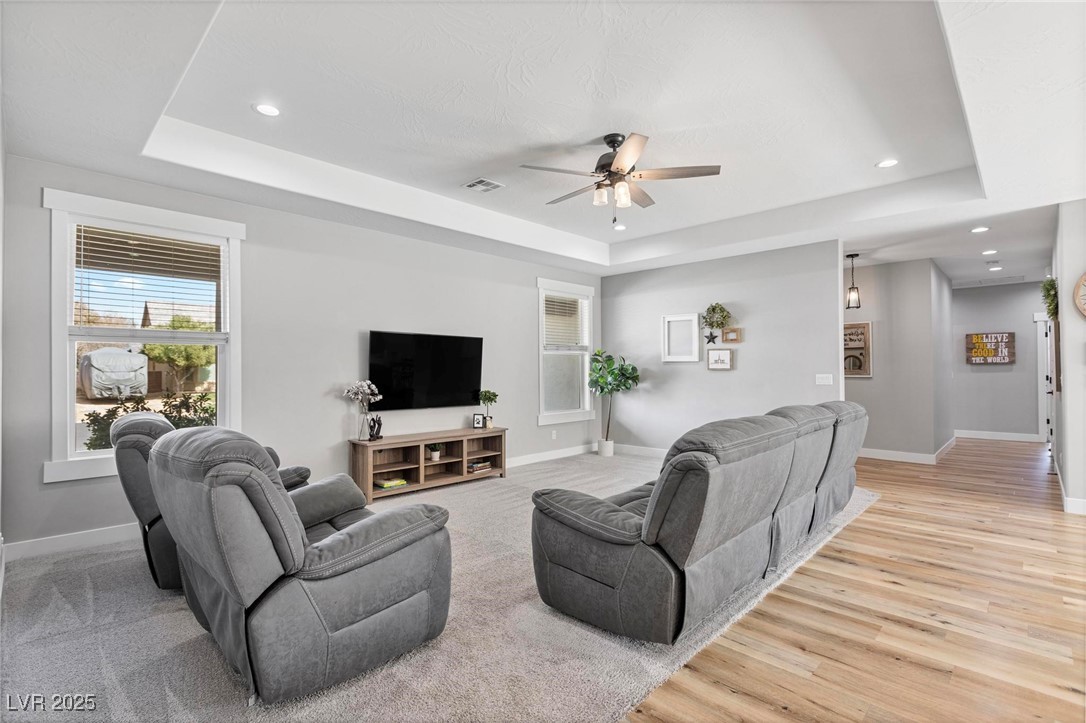 1395 Logandale Drive Logandale, NV 89021 - Photo 14 of 52