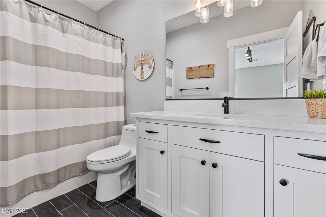 1395 Logandale Drive Logandale, NV 89021 - Photo 25 of 52 Full bath in bonus room