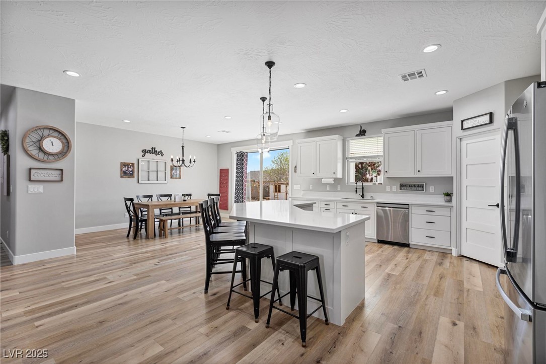 1395 Logandale Drive Logandale, NV 89021 - Photo 5 of 52