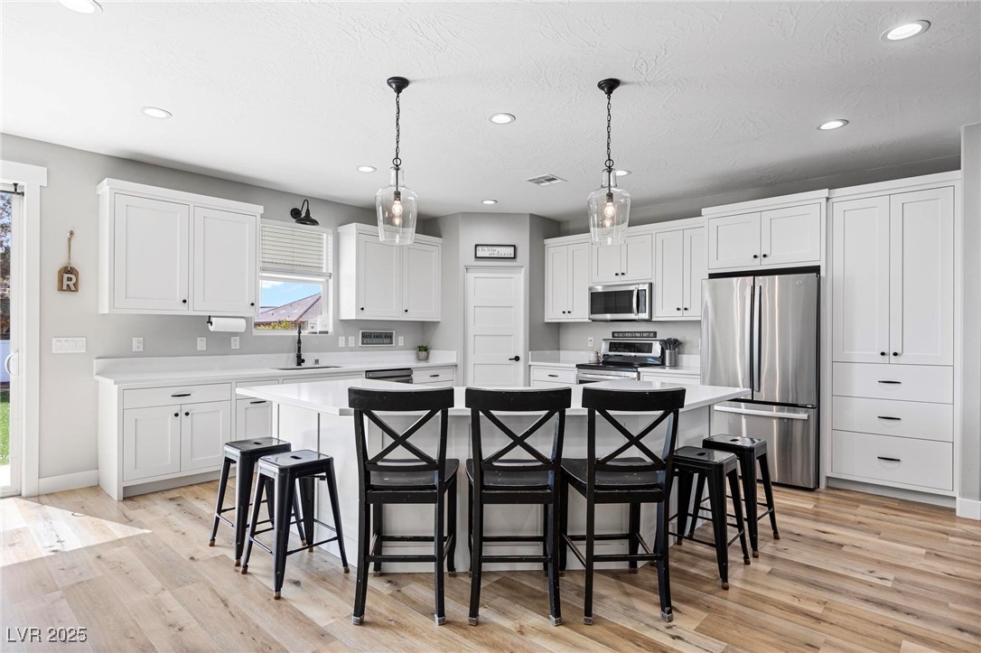 1395 Logandale Drive Logandale, NV 89021 - Photo 6 of 52