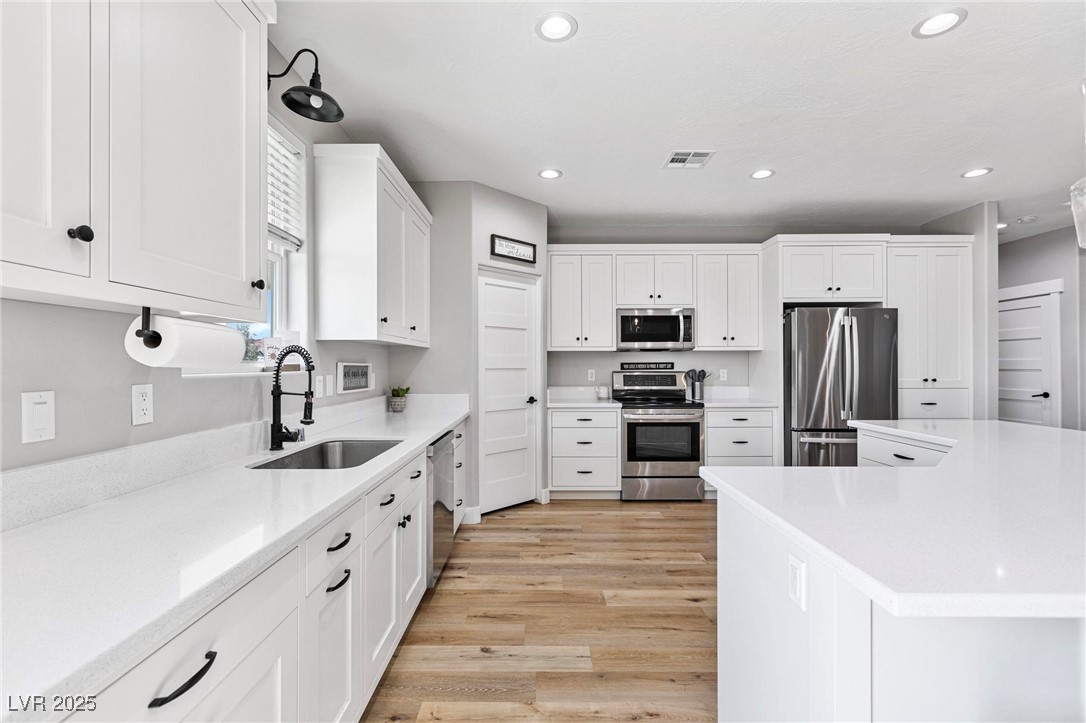 1395 Logandale Drive Logandale, NV 89021 - Photo 9 of 52