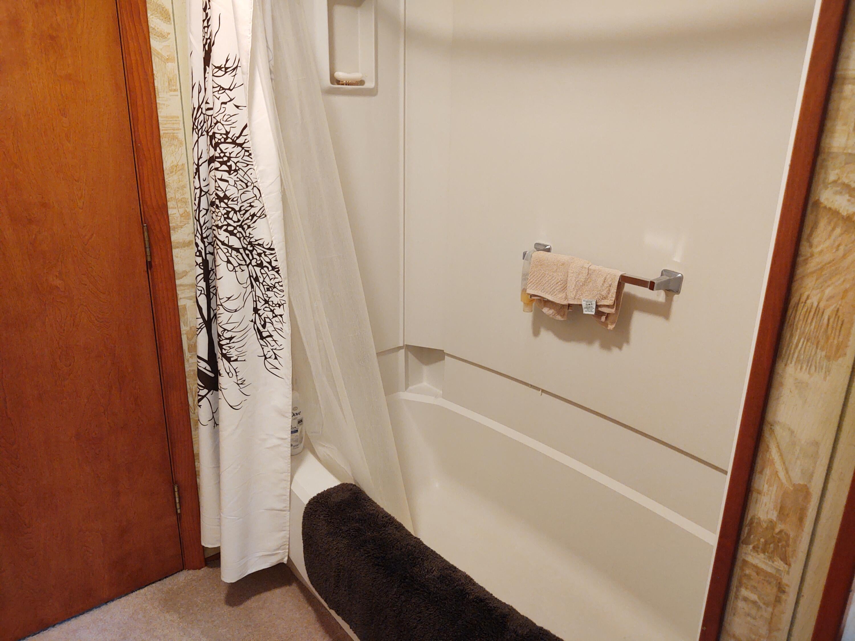 9781 North Wheeler Road Roscommon, MI 48653 - Photo 34 of 42 Gallery Image 34