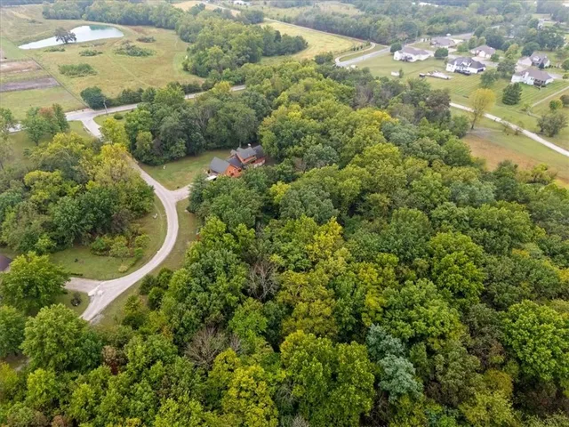 $525,000 | 17806 Redbud Circle, Pleasant Hill, MO 64080