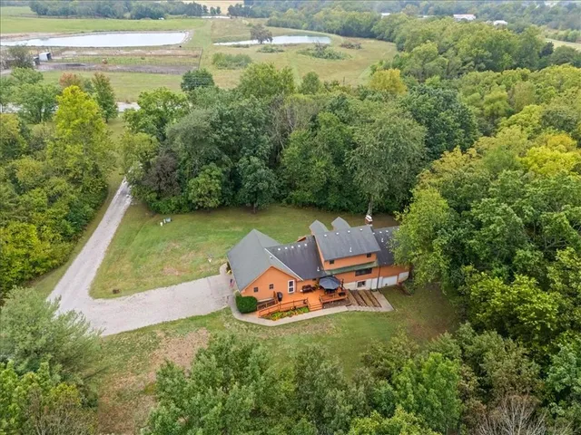 $525,000 | 17806 Redbud Circle, Pleasant Hill, MO 64080