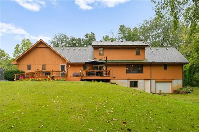 $525,000 | 17806 Redbud Circle, Pleasant Hill, MO 64080