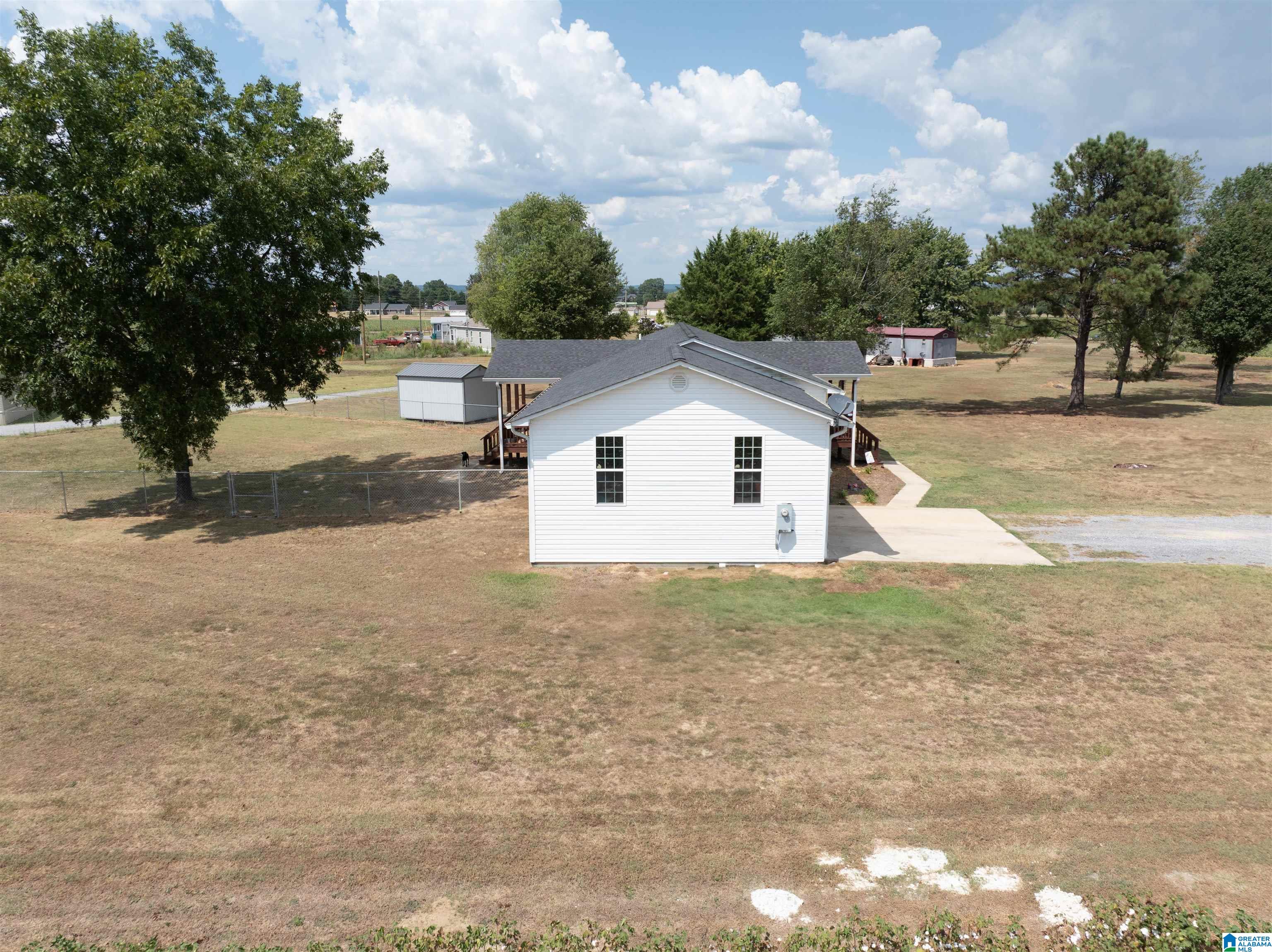 2523 County Road 65 Centre, AL 35960 - Photo 5 of 33