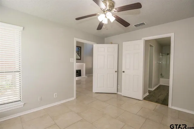 $1,650 | 5825 Hollytree Drive, Tyler, TX 75703