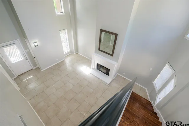 $1,650 | 5825 Hollytree Drive, Tyler, TX 75703