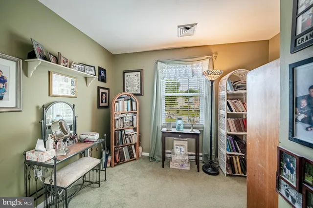 $305,000 | 10 Courtney Lane, Thorndale, PA 19372