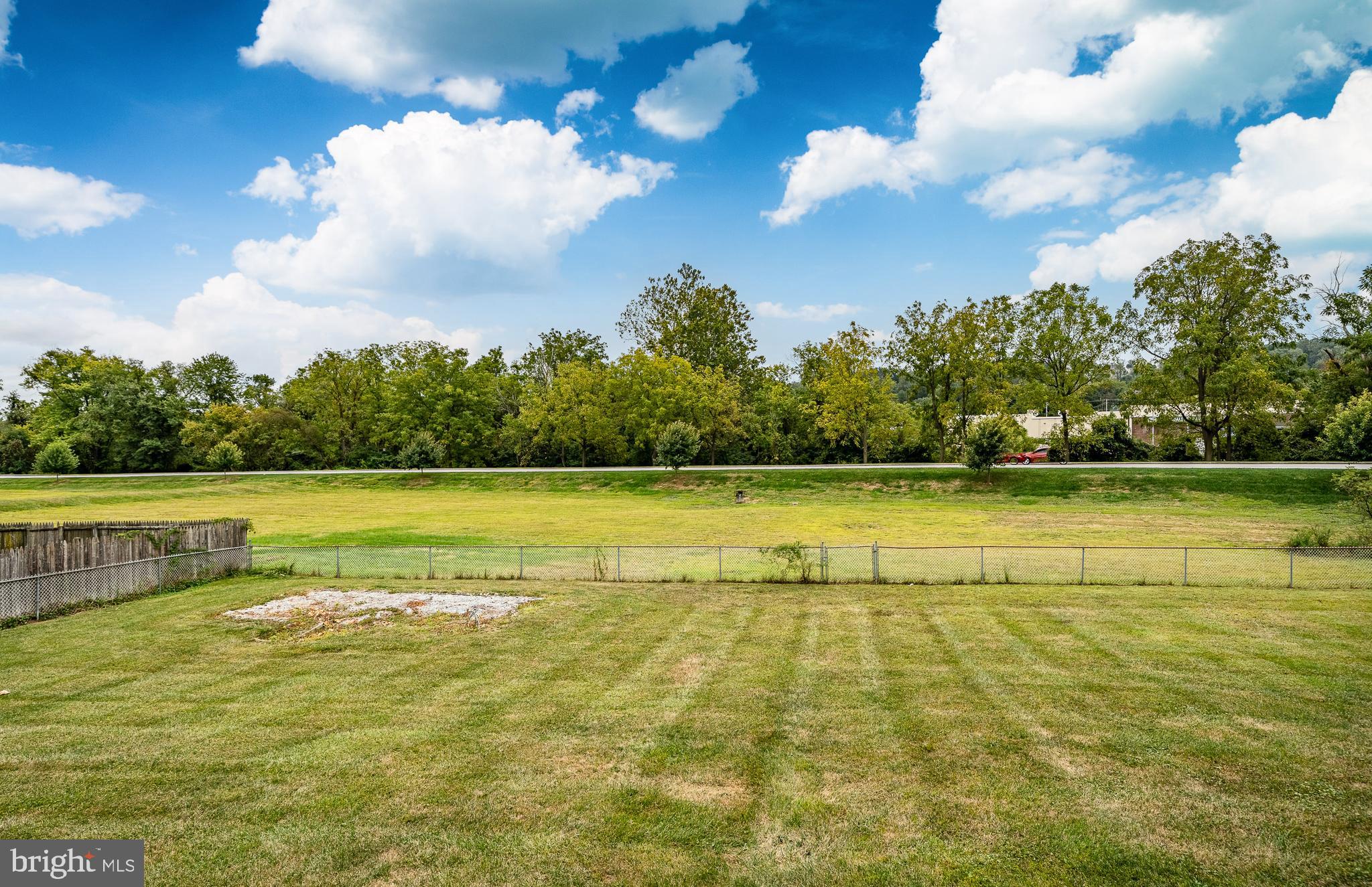 10 Courtney Lane Thorndale, PA 19372 - Photo 23 of 24