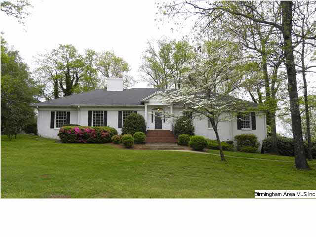 534 Hillyer High Road Anniston, AL 36207 - Photo 1 of 32