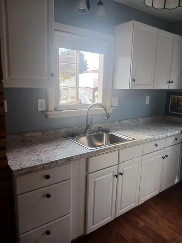 $169,900 | 1019 Cloverlawn Boulevard, Lincoln Park, MI 48146