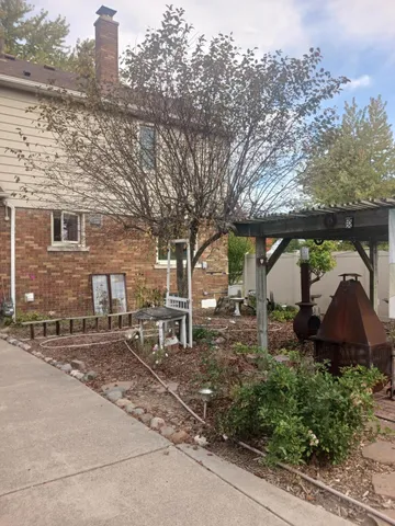 $169,900 | 1019 Cloverlawn Boulevard, Lincoln Park, MI 48146