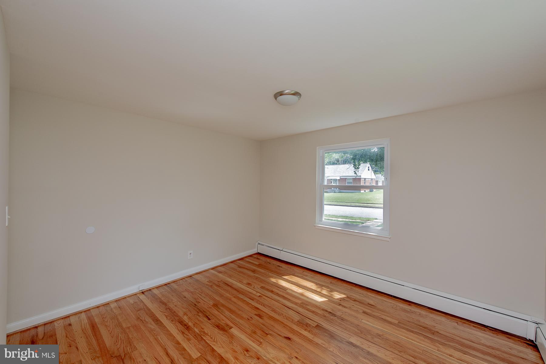 712 Cliffedge Road Baltimore, MD 21208 - Photo 16 of 27 Bedroom