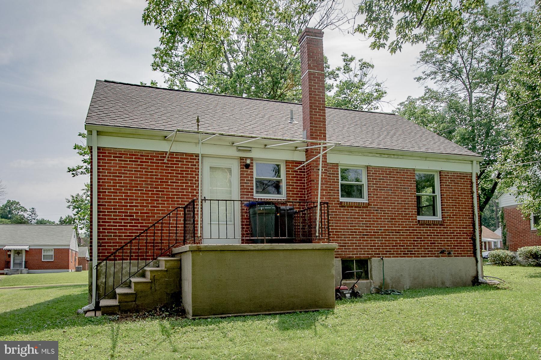 712 Cliffedge Road Baltimore, MD 21208 - Photo 26 of 27 Exterior (Rear)