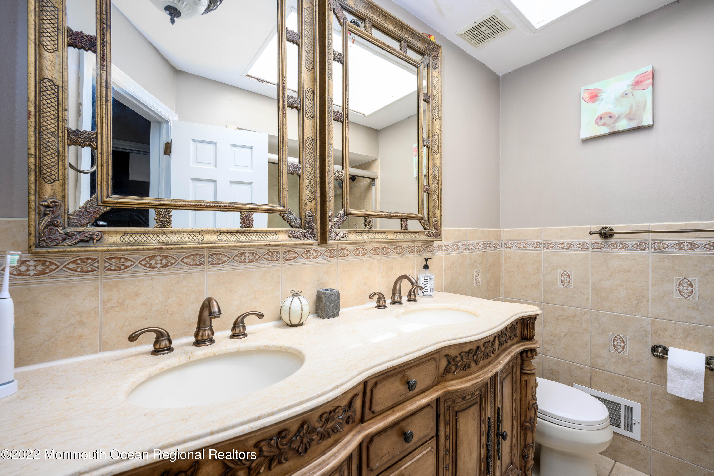 9 Partridge Holmdel, NJ 07733 - Photo 14 of 46 9_Partridge_Run-15