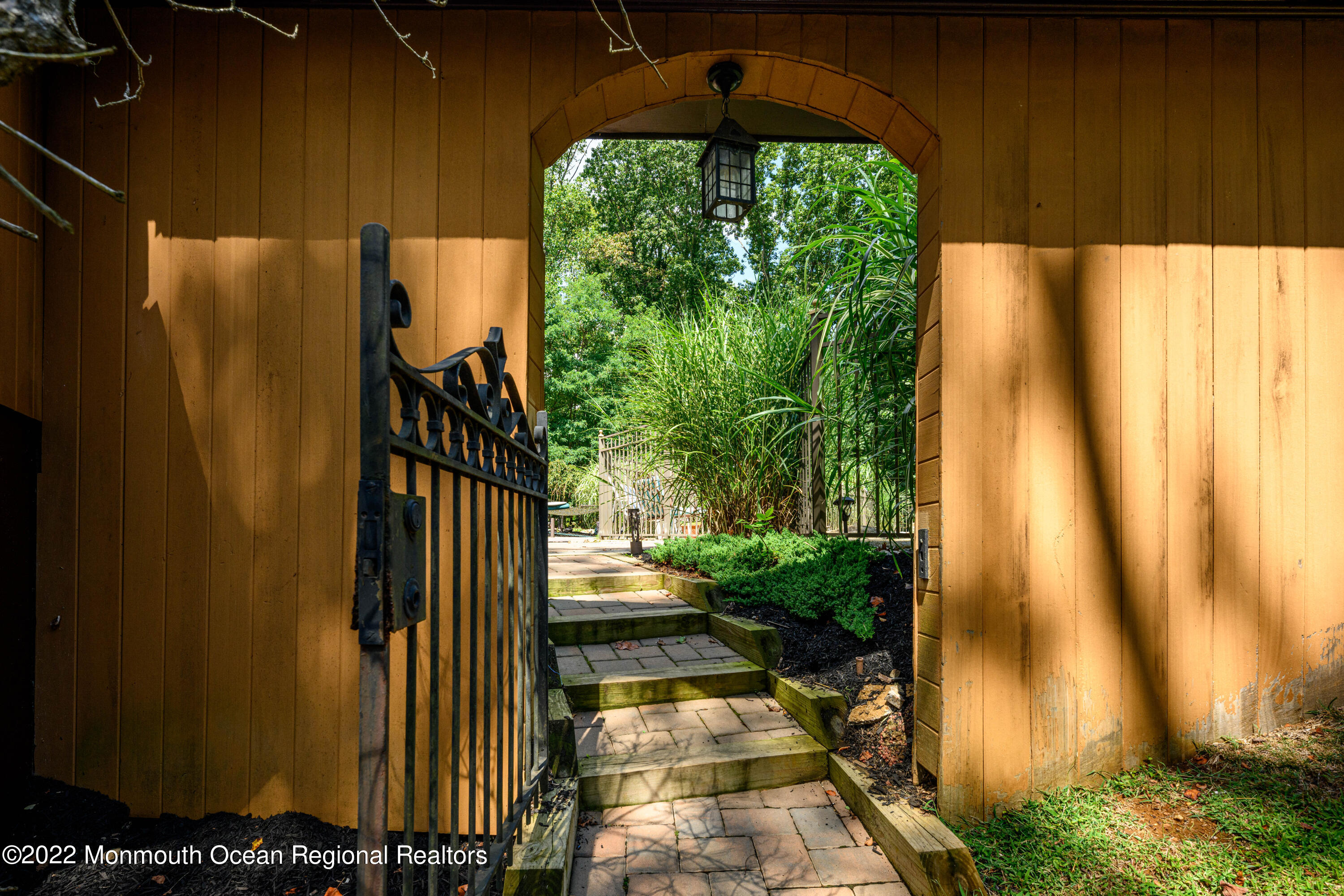 9 Partridge Holmdel, NJ 07733 - Photo 5 of 46 9_Partridge_Run-6