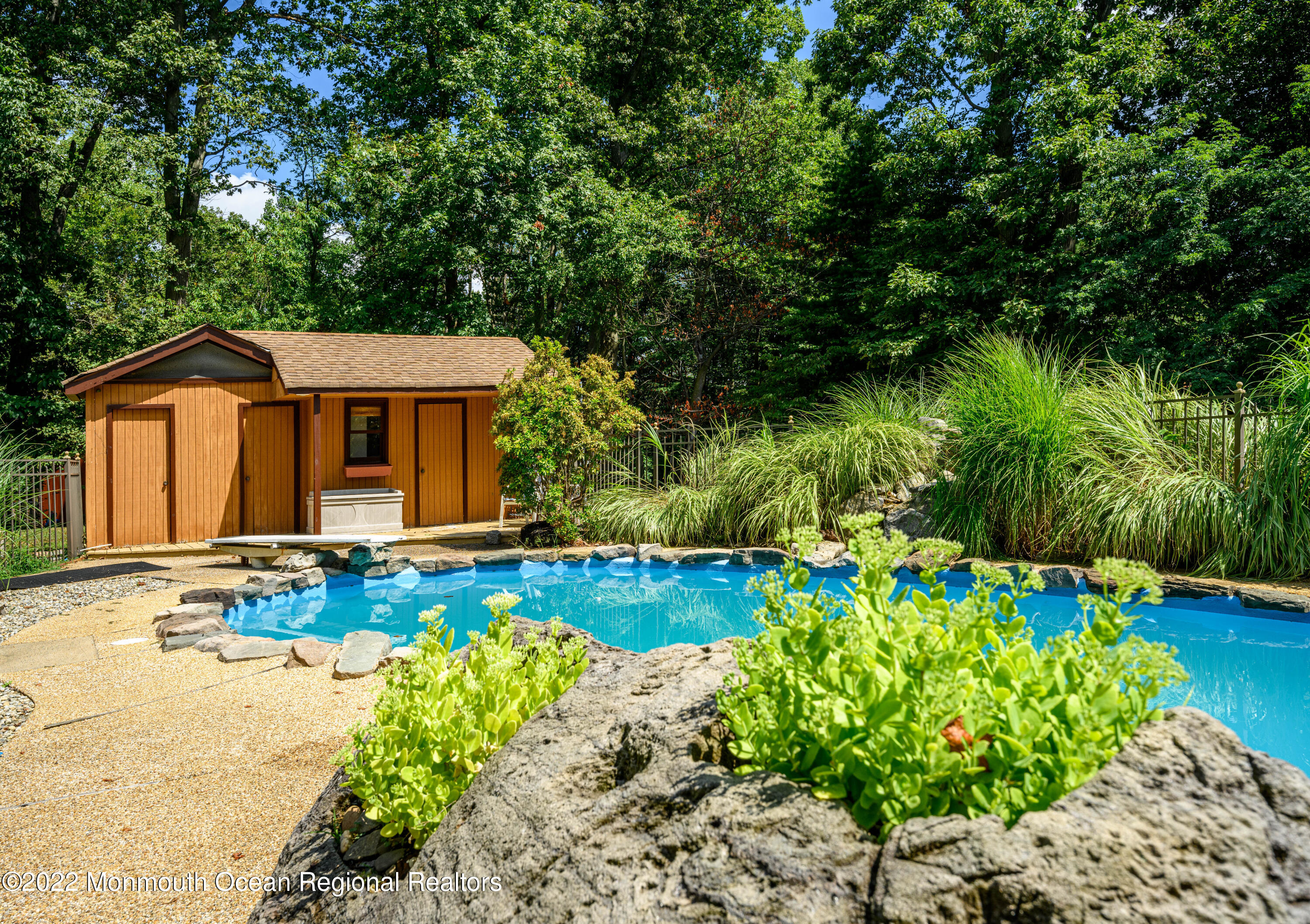 9 Partridge Holmdel, NJ 07733 - Photo 7 of 46 9_Partridge_Run-8