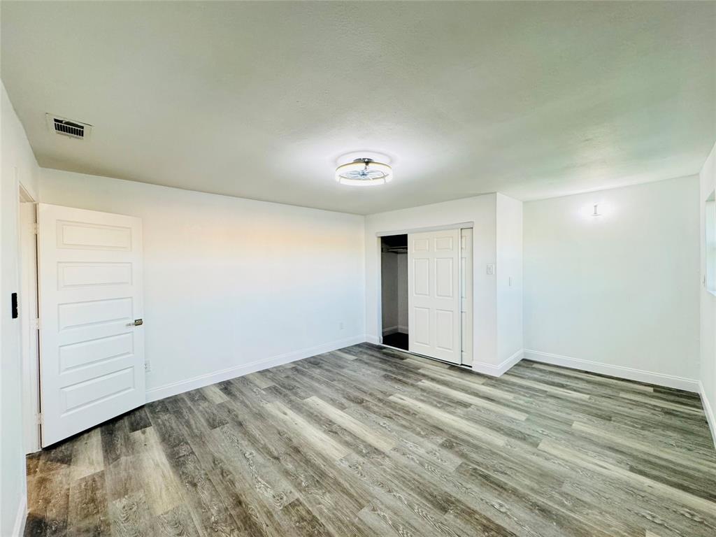 106 Hillcrest Street Mansfield, TX 76063 - Photo 22 of 26 a view of an empty room