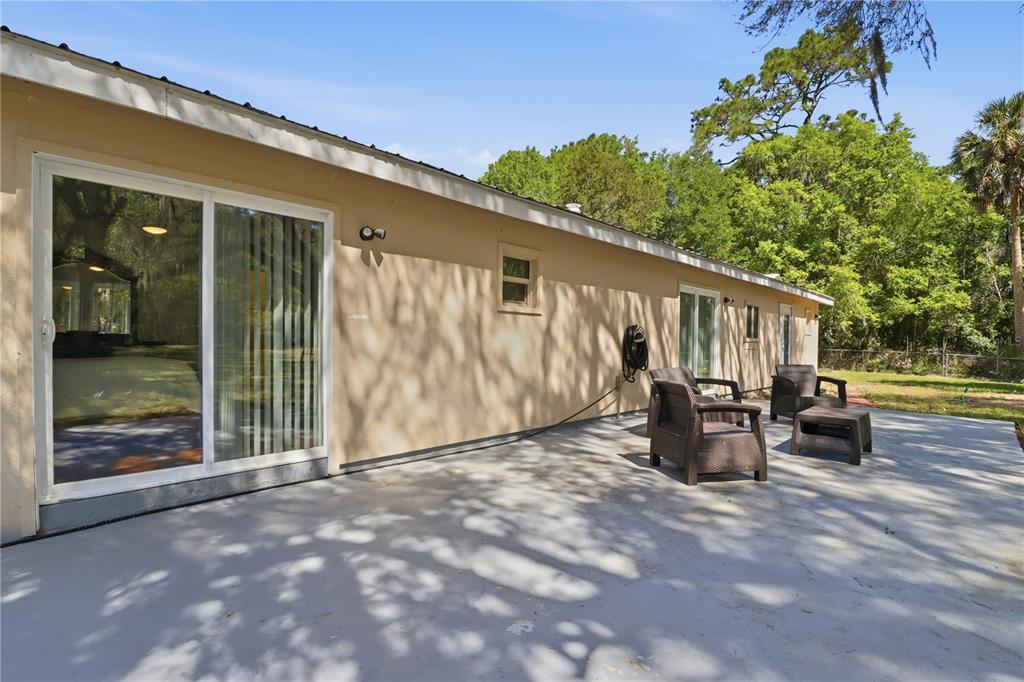 67 Cove Road Inglis, FL 34449 - Photo 29 of 35 a view of outdoor space with seating area