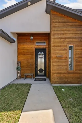 $449,000 | 4802 Del Paseo Street, Corpus Christi, TX 78411
